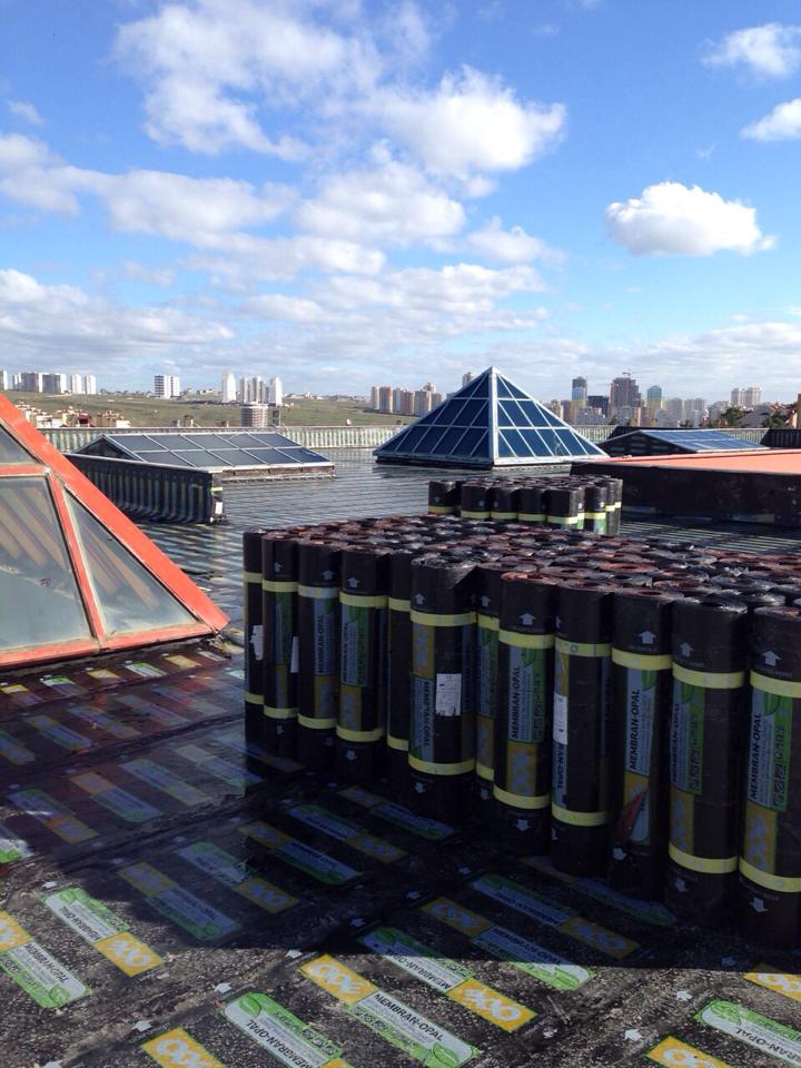 Bahçeşehir Koleji İ.Ö.O - Teras izolasyonu